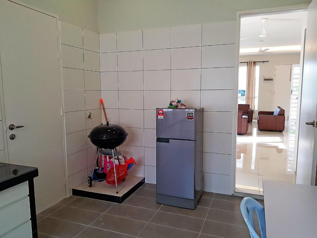Selendang In Krubong Near Std Hang Jebat, Mitc & Utem Melaka Zewnętrze zdjęcie