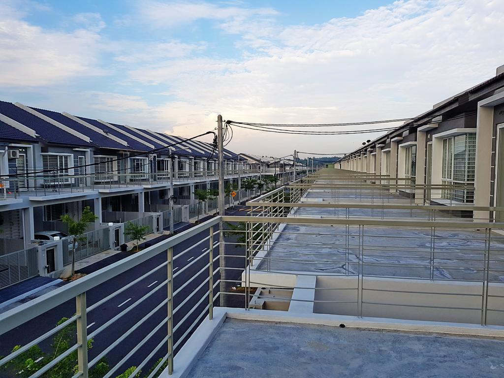 Selendang In Krubong Near Std Hang Jebat, Mitc & Utem Melaka Zewnętrze zdjęcie